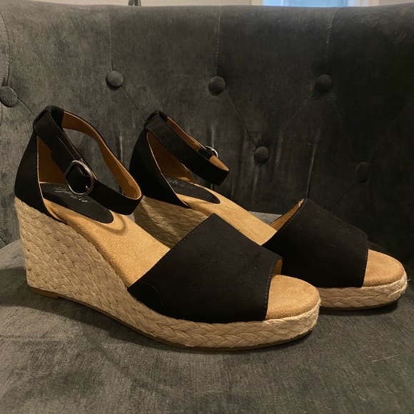 Style & Co Seleeney Wedge Sandals size 8M black shoes - Picture 1 of 6
